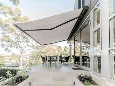 Retractable Awning