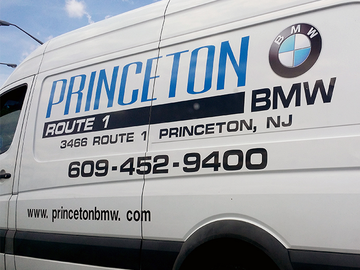 vinyl lettering for vehicle